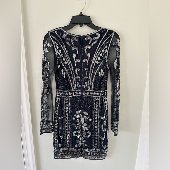 Gianni Bini GB long sleeve semi-formal navy sequin embellished dress. Size: XS - Picture 2 of 2